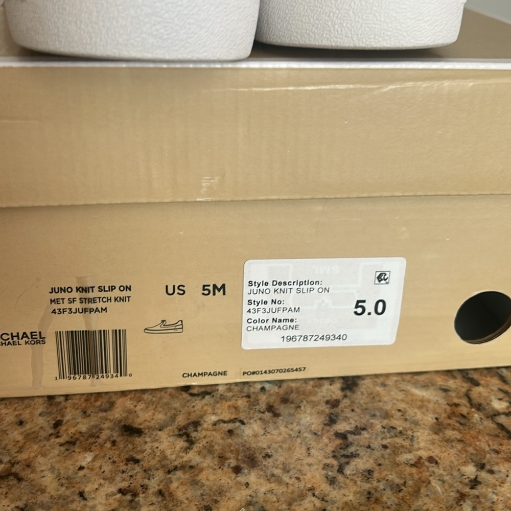 New Michael Kors Juno slip on sneaker (champagne) - Picture 7 of 14